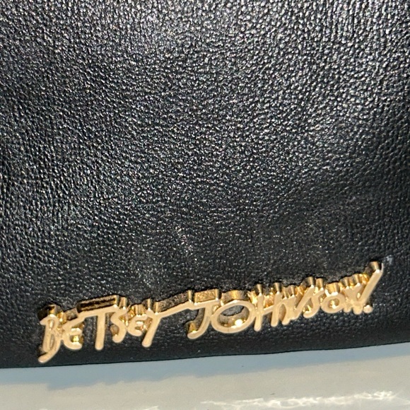 Euc betsey johnson leather shoulder bag - Picture 3 of 9